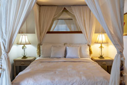 Bedroom in Crew's Nest