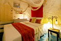 Middle Deck bedroom